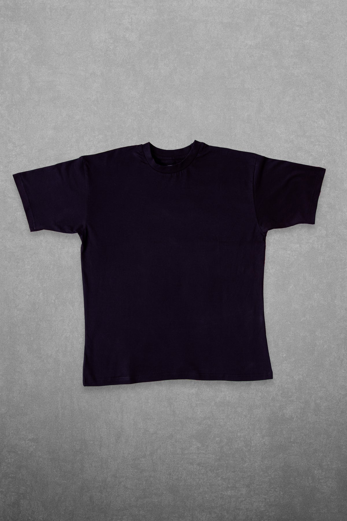 BLACK T-SHIRT OVERSIZE (PLAIN)