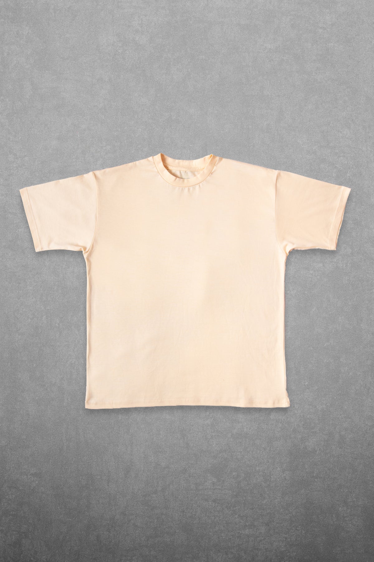 CREAM T-SHIRT OVERSIZE (PLAIN)